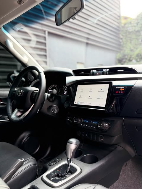 TOYOTA HILUX SR - Imagem 7