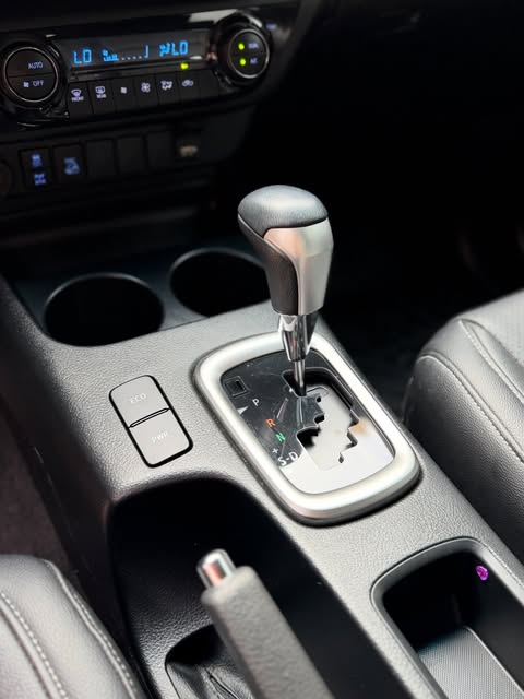 TOYOTA HILUX SR - Imagem 10