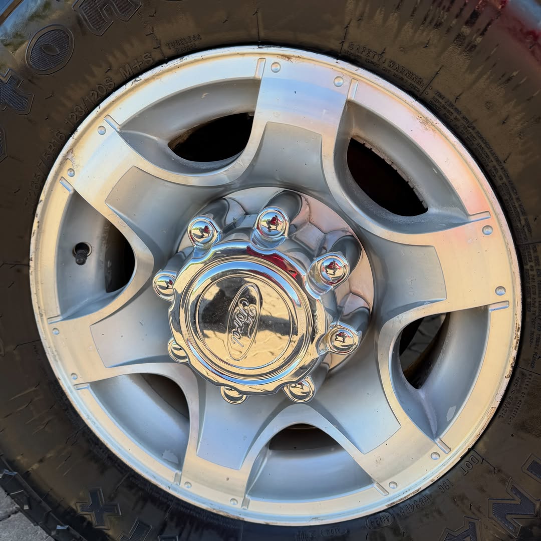 FORD F-250 XLT - Imagem 12
