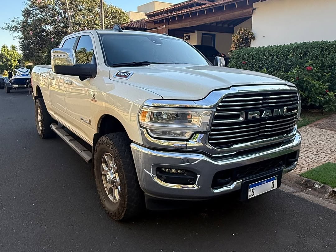 RAM 2500 LARAMIE - Imagem 1
