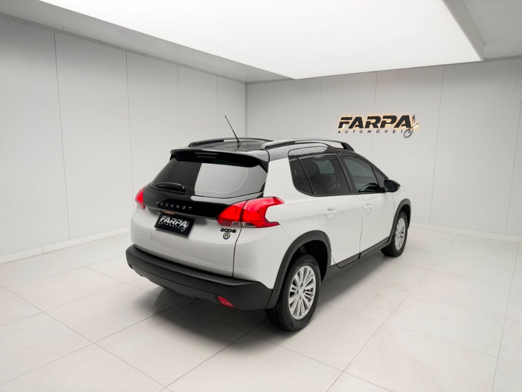 PEUGEOT 2008 ALLURE PACK - Imagem 4