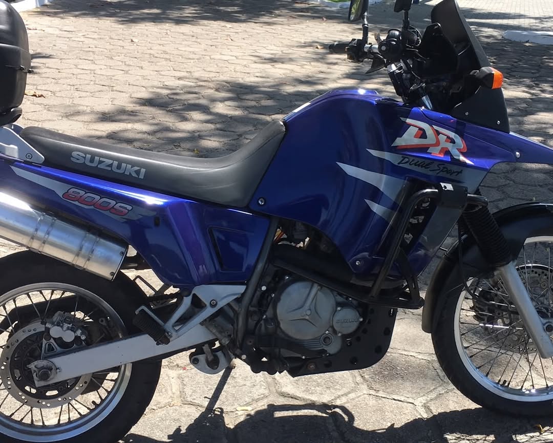 SUZUKI DR 800 S - Imagem 5