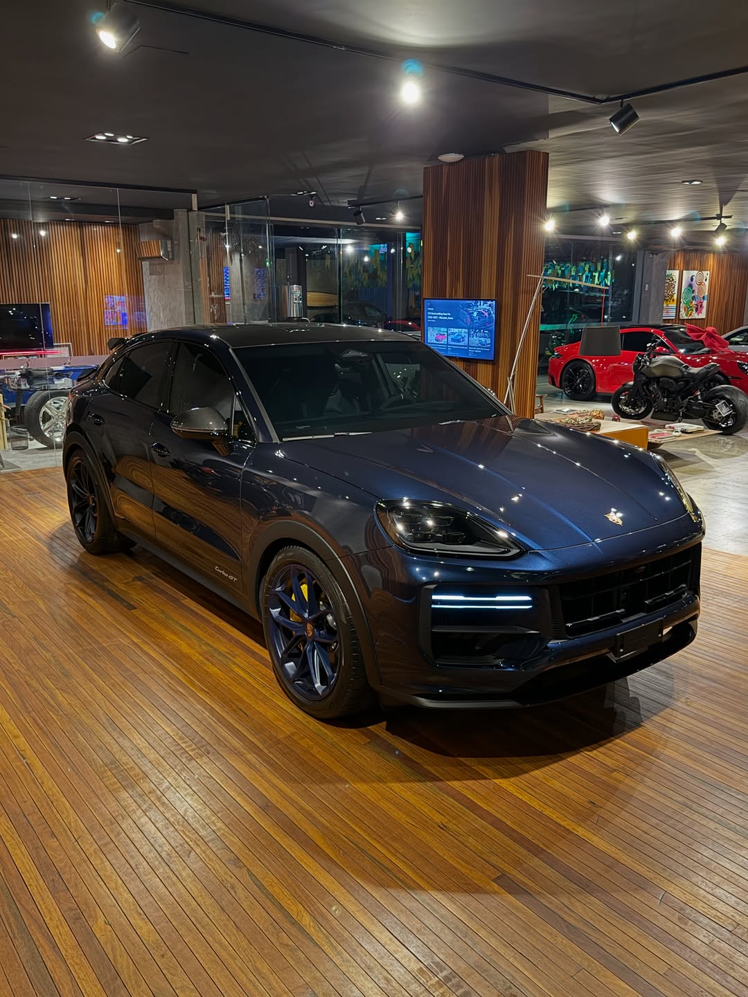 PORSCHE CAYENNE TURBO GT - Imagem 3