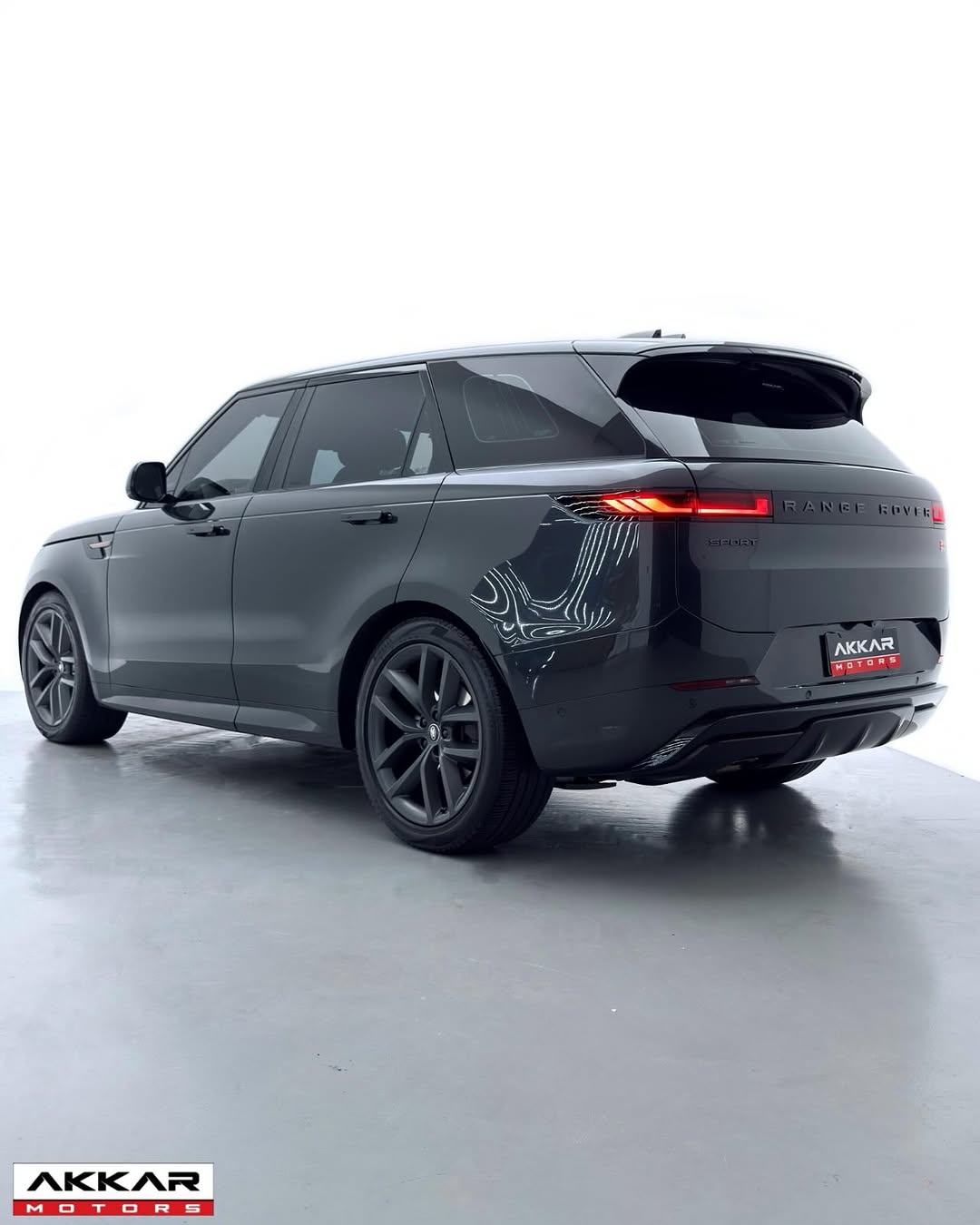 LAND ROVER RANGE ROVER SPORT DYNAMIC HSE D350 MHEV - Imagem 10