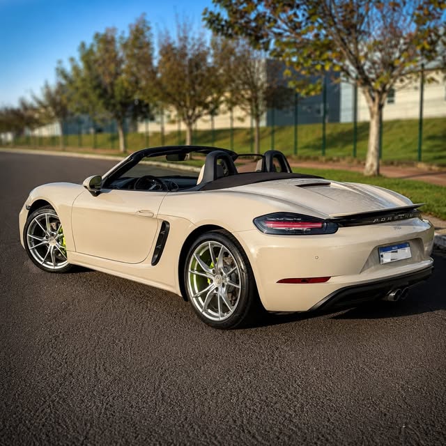 PORSCHE 718 - Imagem 2