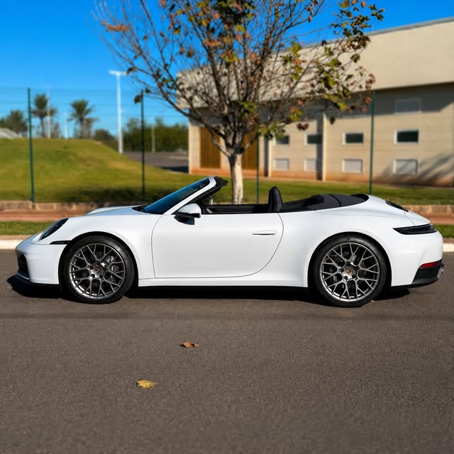PORSCHE 911 CARRERA CABRIOLET - Imagem 6