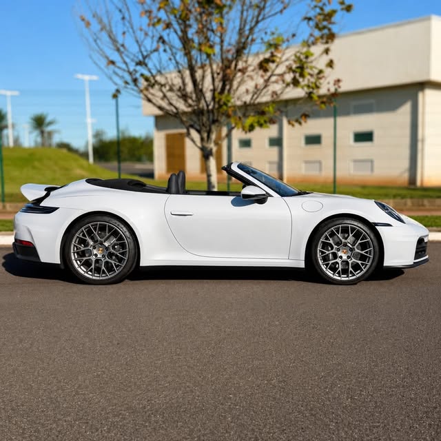PORSCHE 911 CARRERA CABRIOLET - Imagem 7