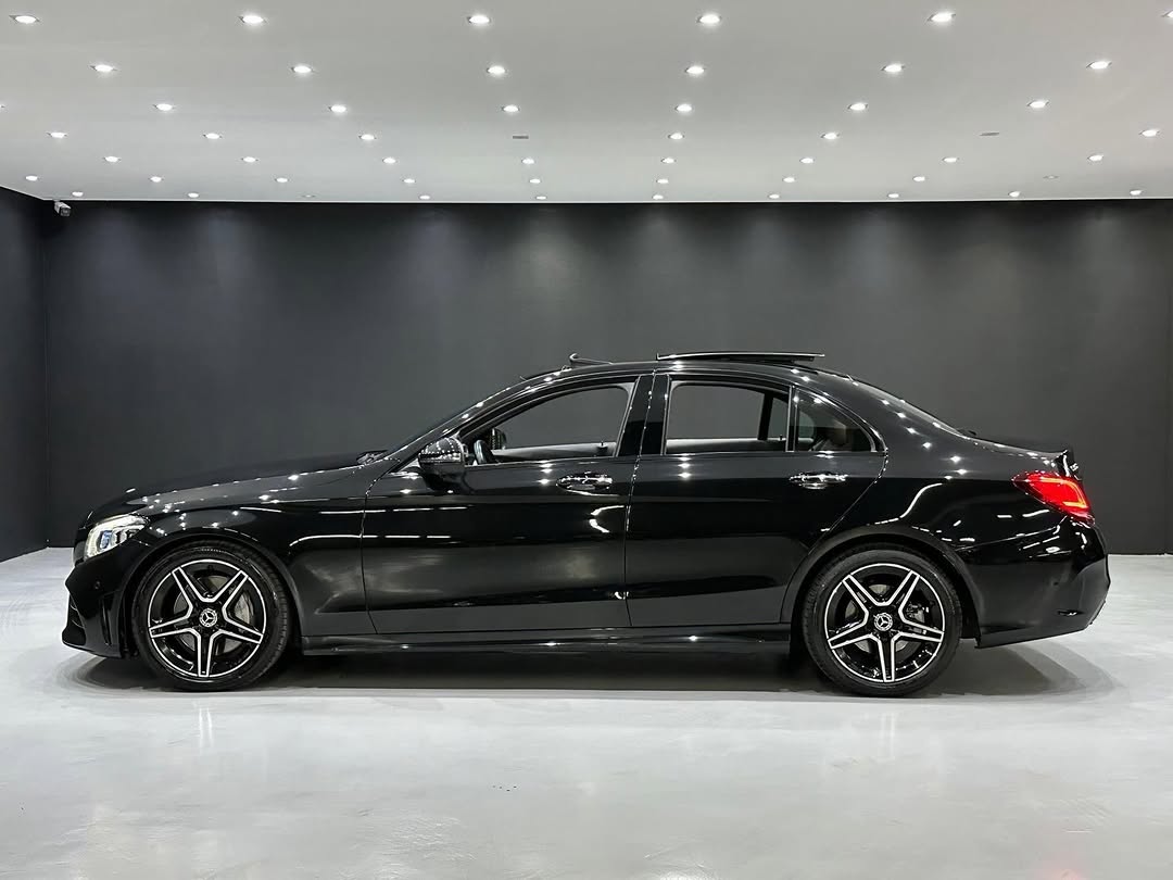 MERCEDES-BENZ C300 SPORT - Imagem 10