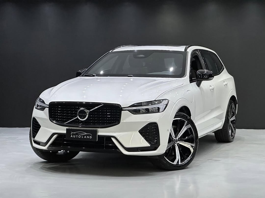 VOLVO XC60 R-DESING - Imagem 3