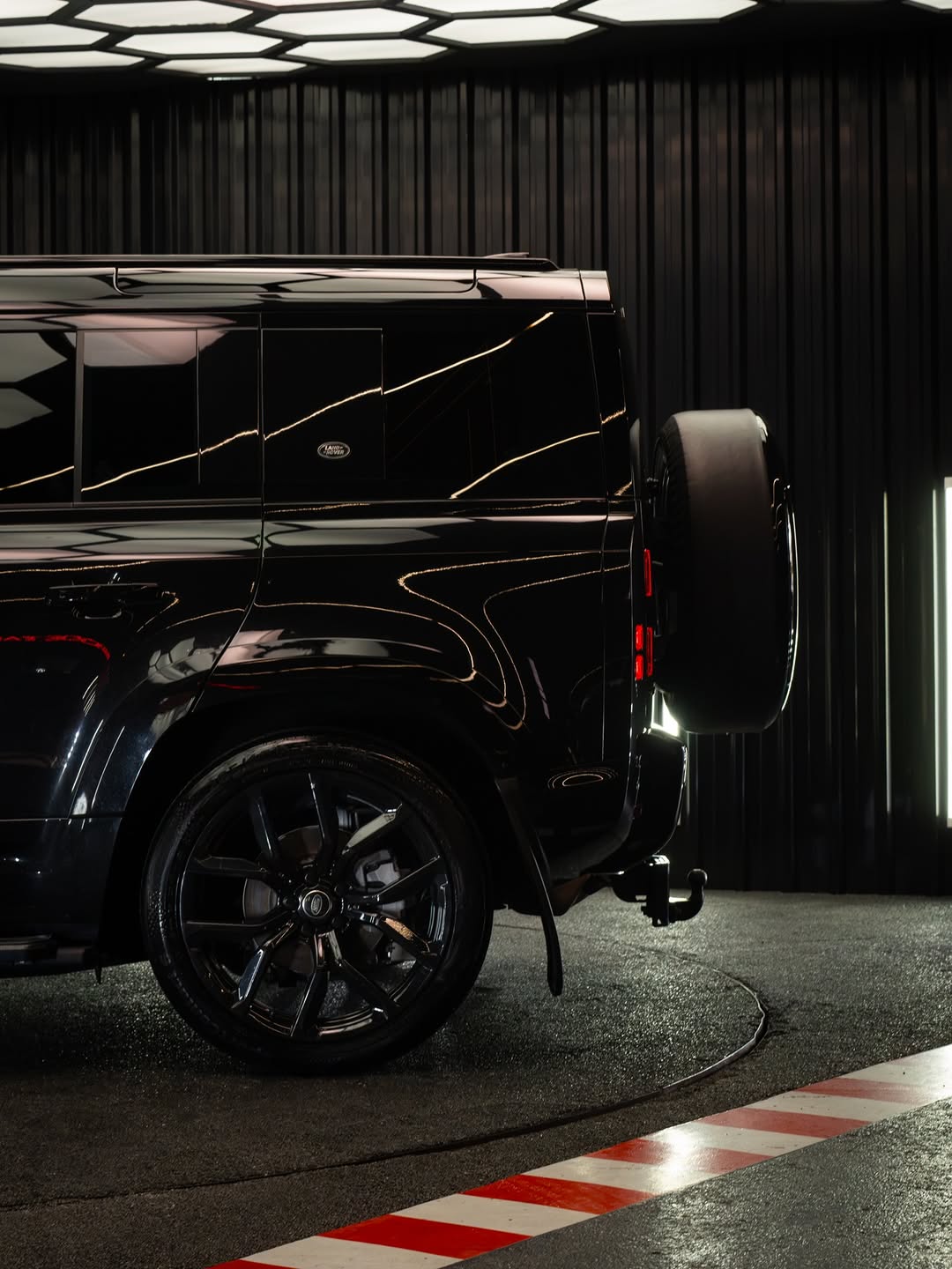 LAND ROVER DEFENDER HSE - Imagem 13