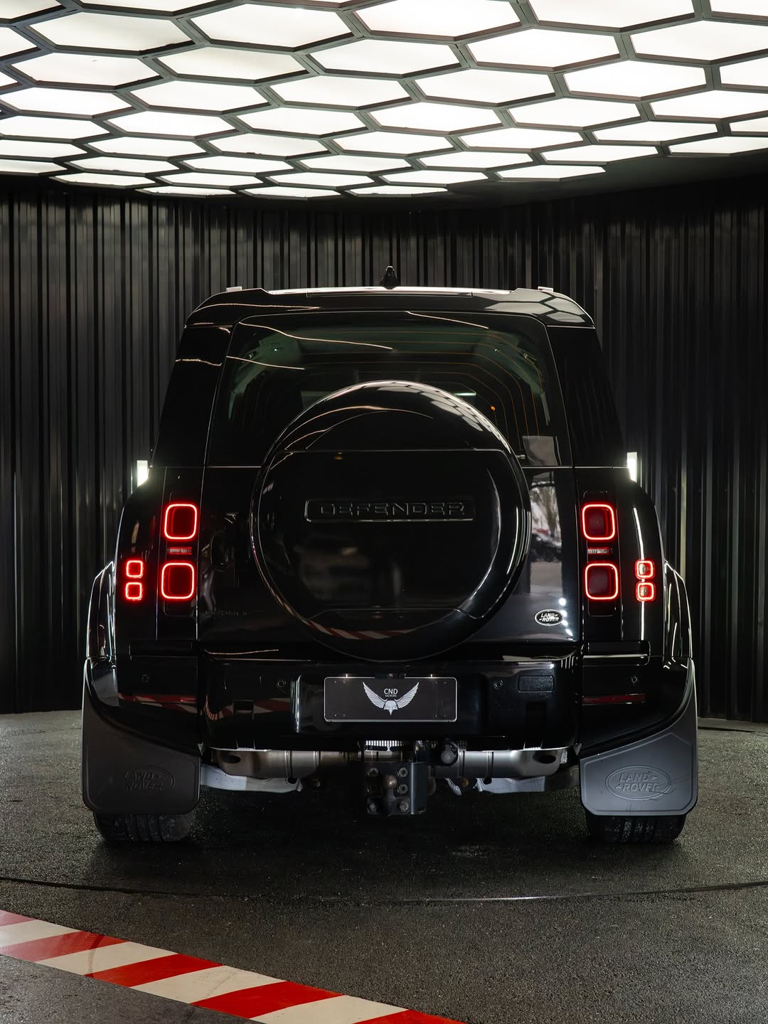 LAND ROVER DEFENDER HSE - Imagem 17
