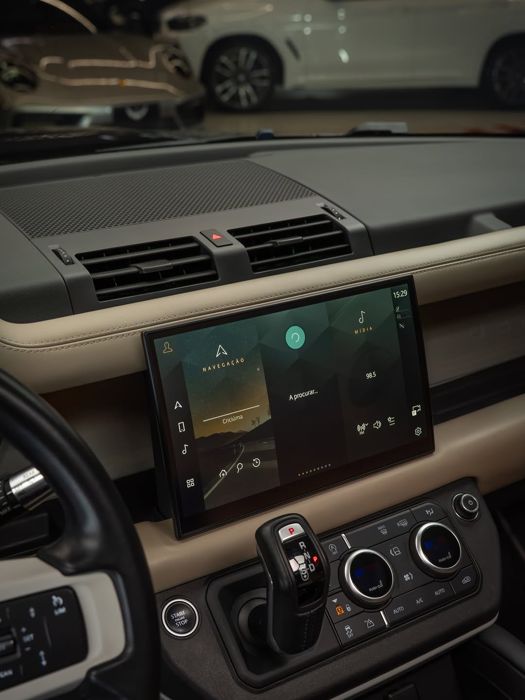 LAND ROVER DEFENDER HSE - Imagem 8