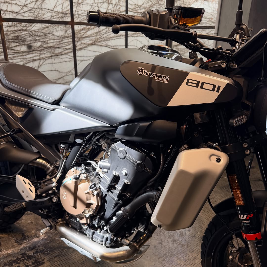 HUSQVARNA SVARTPILEN - Imagem 4