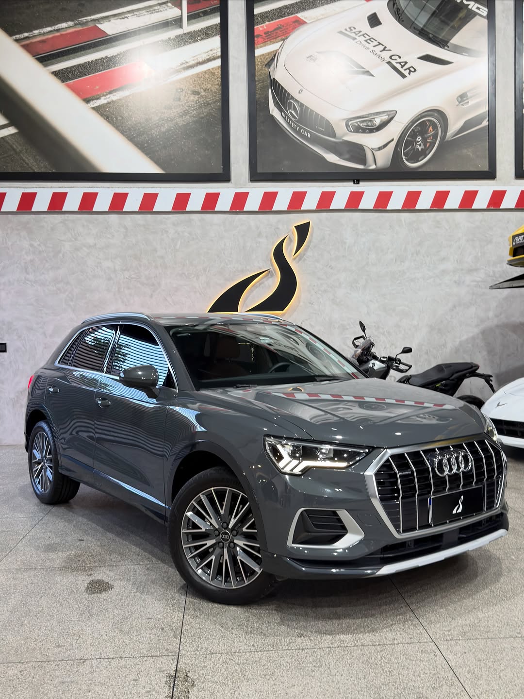AUDI Q3 PERFORMANCE QUATTRO - Imagem 13