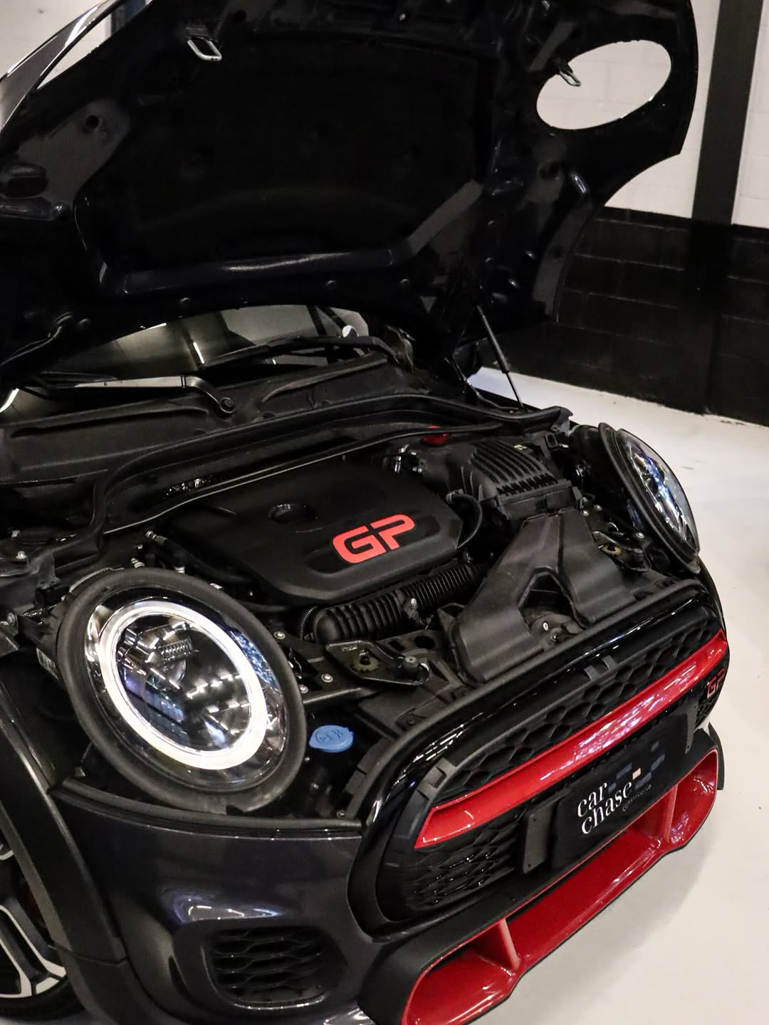 MINI COOPER JOHN COOPER WORKS GP - Imagem 4