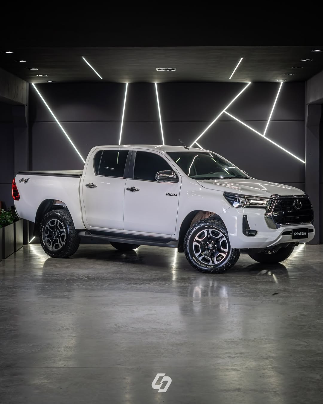 TOYOTA HILUX SRX - Imagem 2