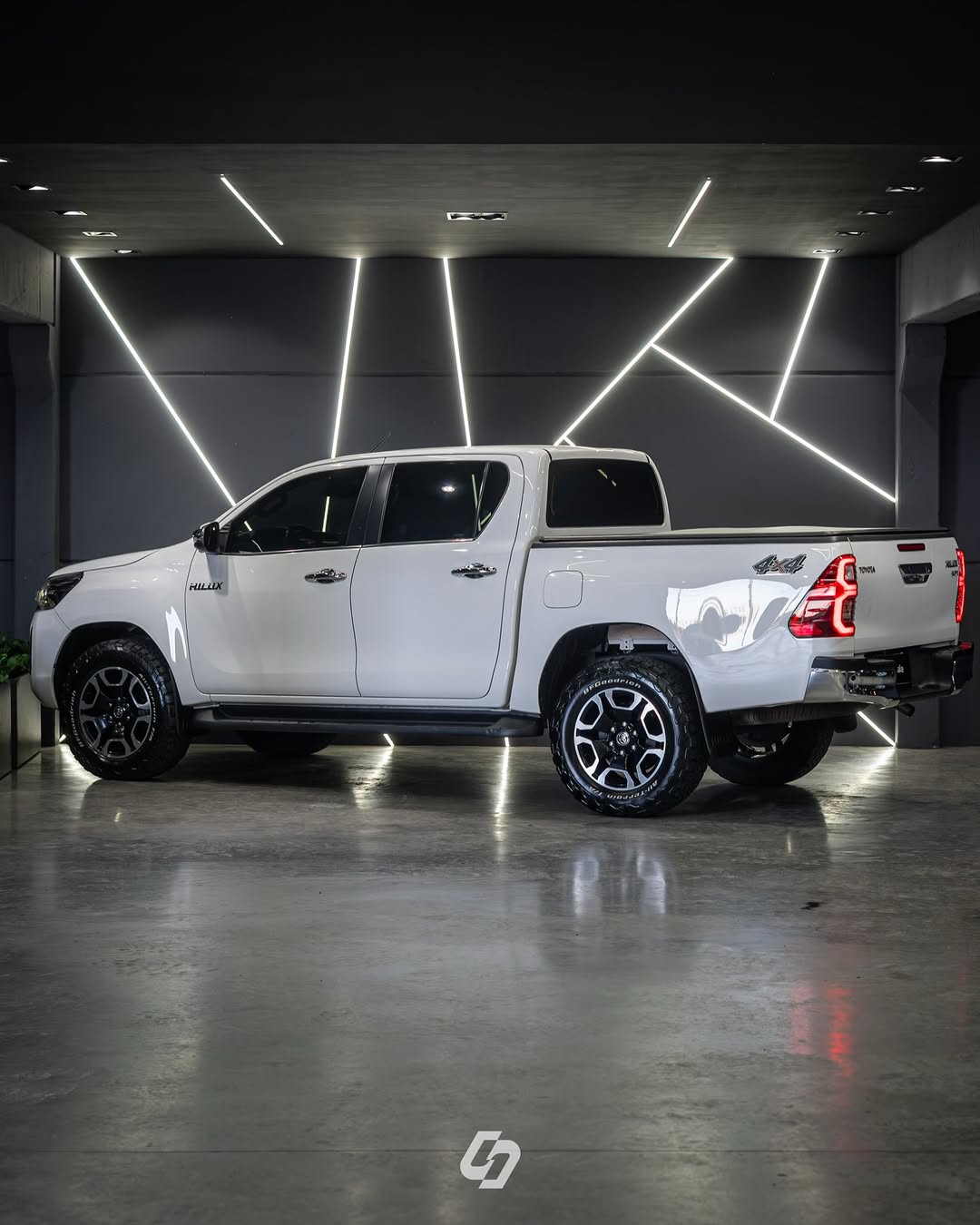 TOYOTA HILUX SRX - Imagem 3