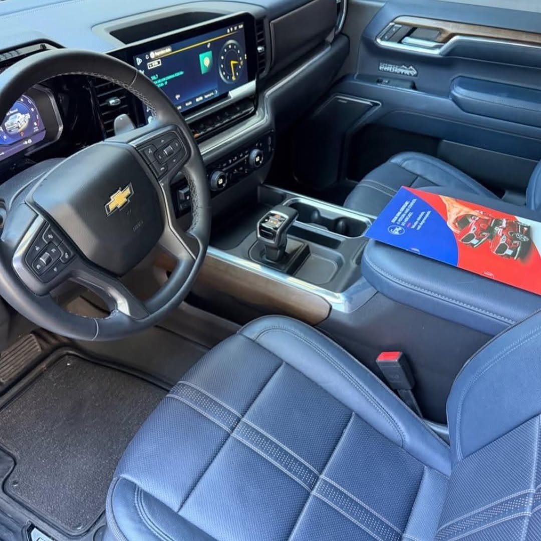 CHEVROLET SILVERADO HIGH COUNTRY - Imagem 13