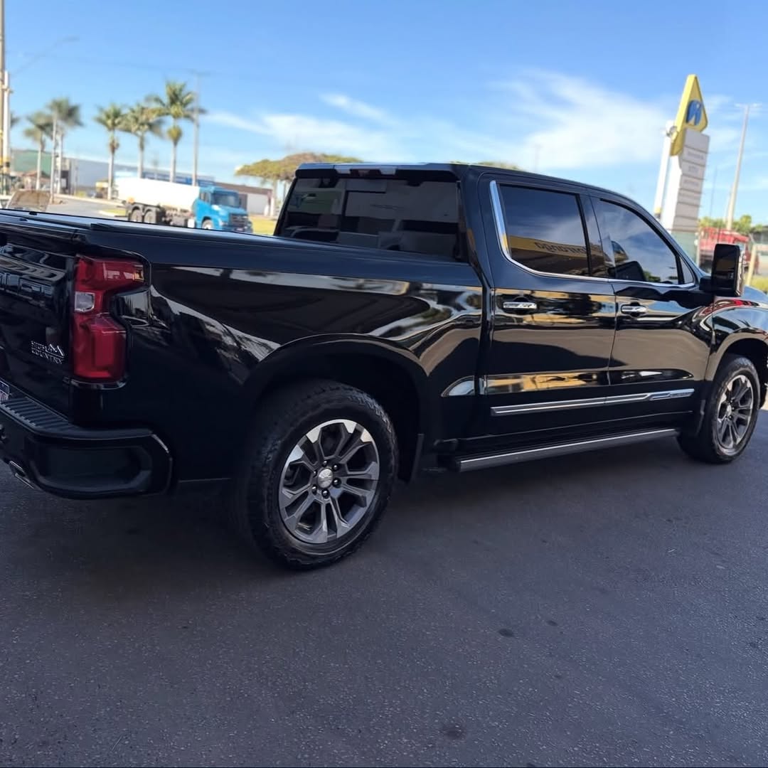 CHEVROLET SILVERADO HIGH COUNTRY - Imagem 6