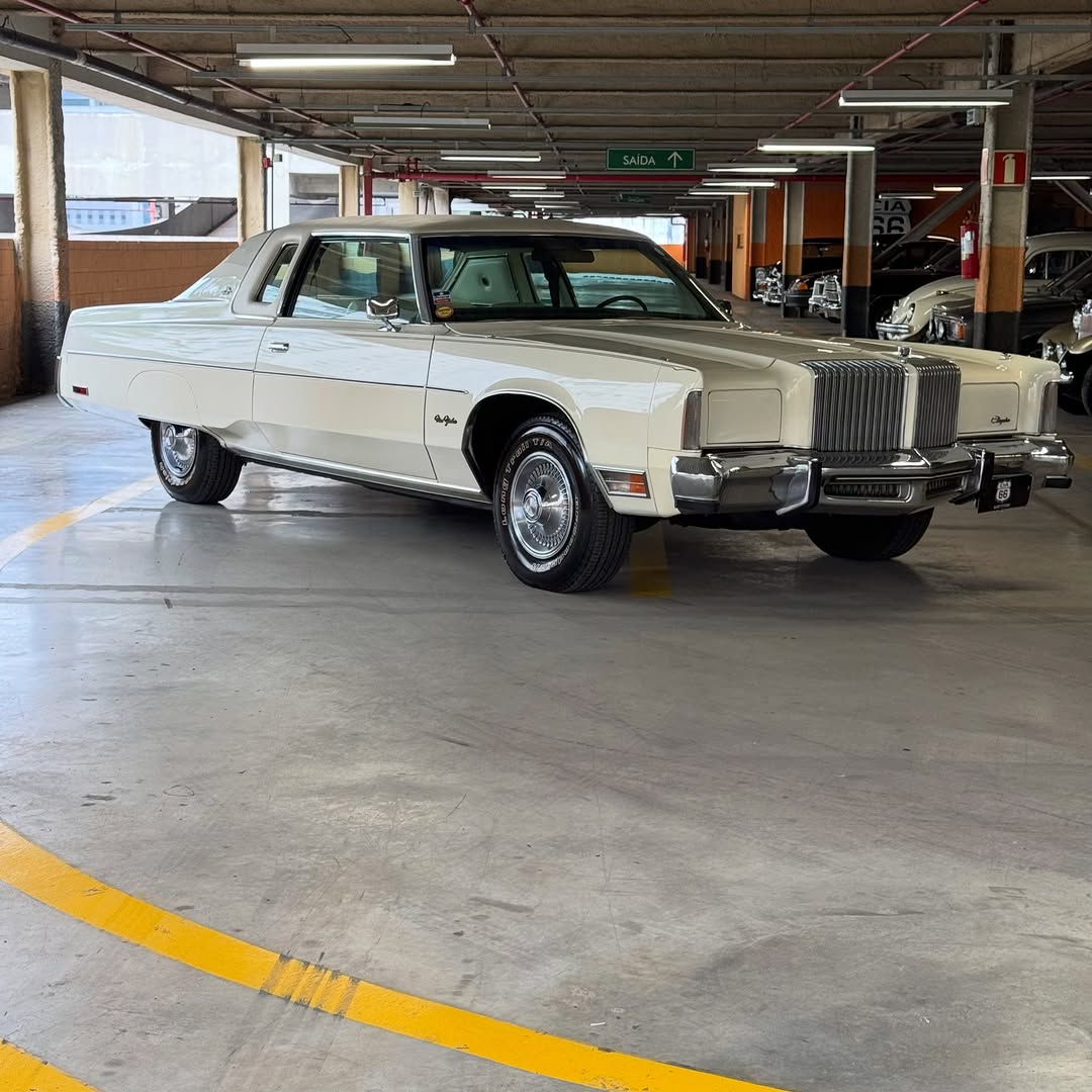 CHRYSLER NEW YORKER BROUGHTAM - Imagem 1