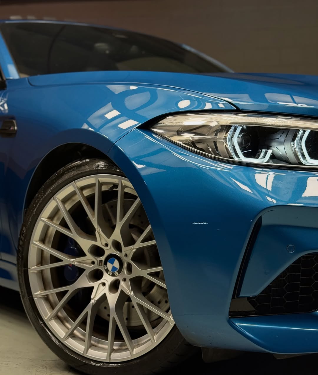 BMW M2 COMPETITION - Imagem 9