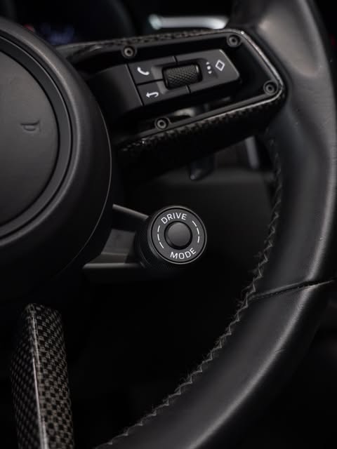 PORSCHE MACAN - Imagem 4