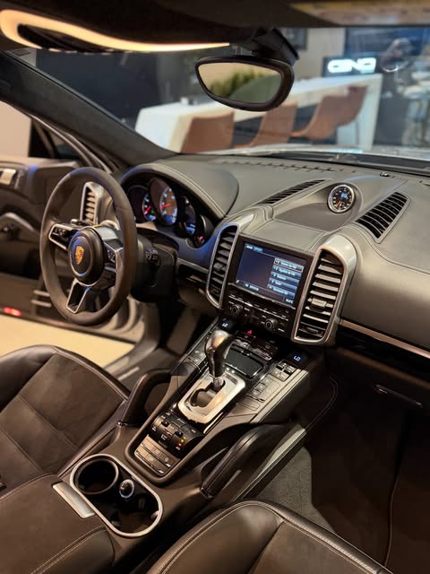 PORSCHE CAYENNE GTS - Imagem 10