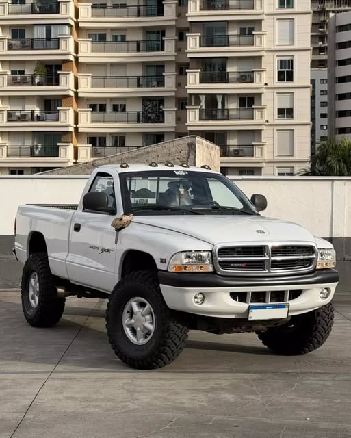 DODGE DAKOTA SPORT V6 - Imagem 2