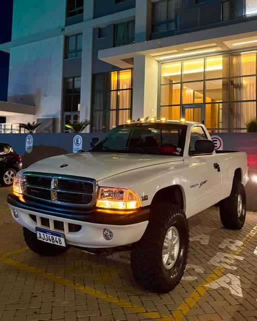 DODGE DAKOTA SPORT V6 - Imagem 12