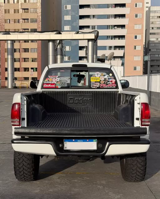 DODGE DAKOTA SPORT V6 - Imagem 18