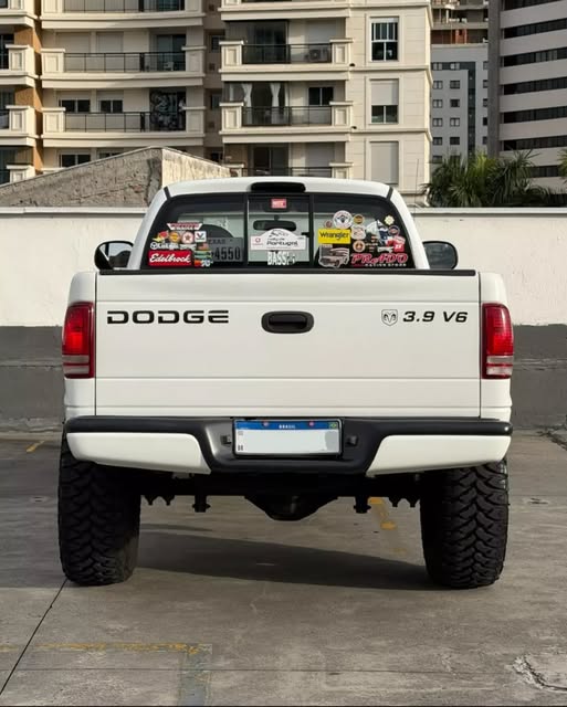 DODGE DAKOTA SPORT V6 - Imagem 4