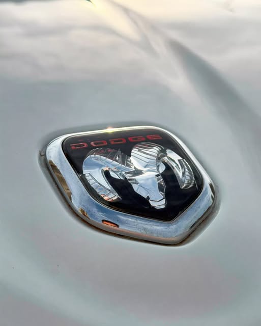 DODGE DAKOTA SPORT V6 - Imagem 8