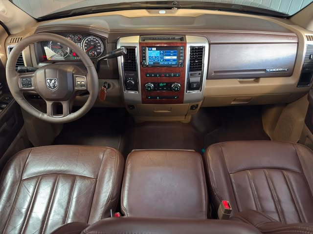 RAM 2500 LARAMIE - Imagem 16