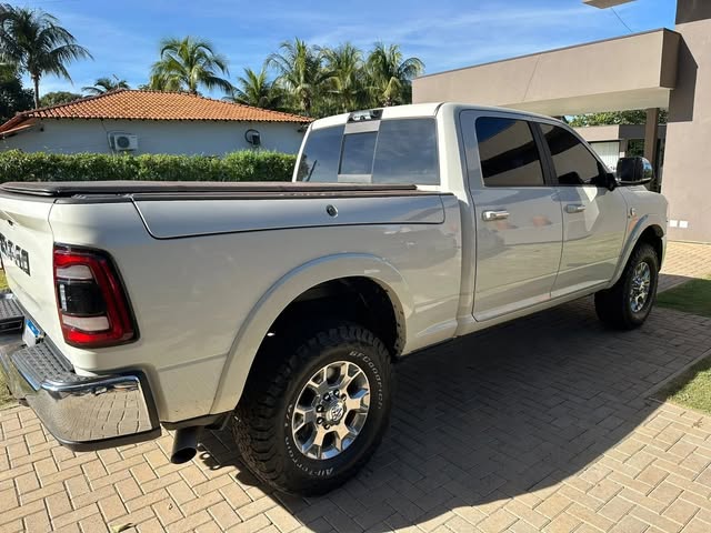 RAM 2500 LARAMIE - Imagem 5