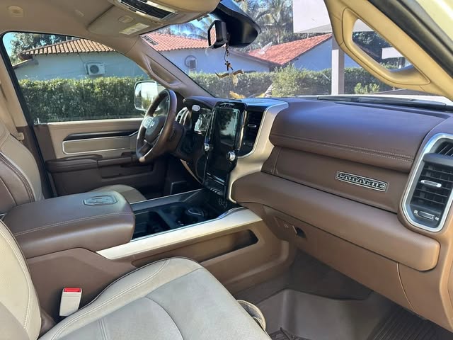RAM 2500 LARAMIE - Imagem 7