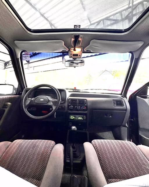 FORD ESCORT XR3 - Imagem 5