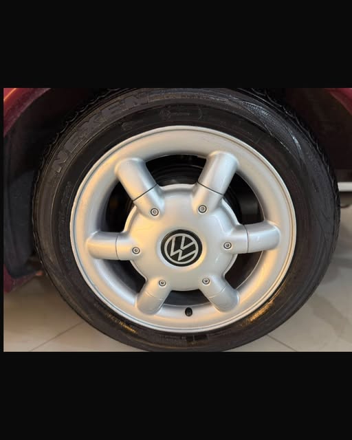 VOLKSWAGEN LOGUS WOLFSBURG EDITION - Imagem 15