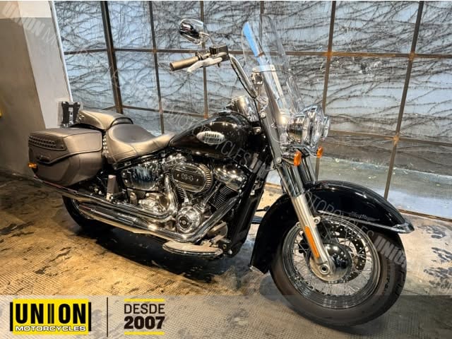 HARLEY-DAVIDSON HERITAGE CLASSIC 114
