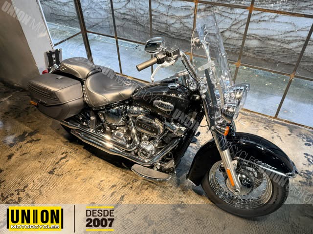 HARLEY-DAVIDSON HERITAGE CLASSIC 114 - Imagem 3
