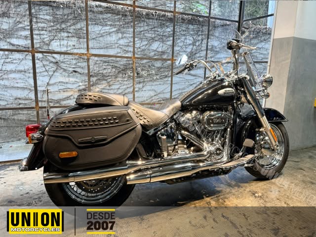 HARLEY-DAVIDSON HERITAGE CLASSIC 114 - Imagem 7