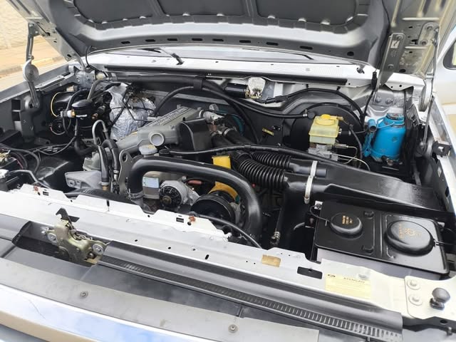 FORD F-1000 SUPER CAB XLT - Imagem 9