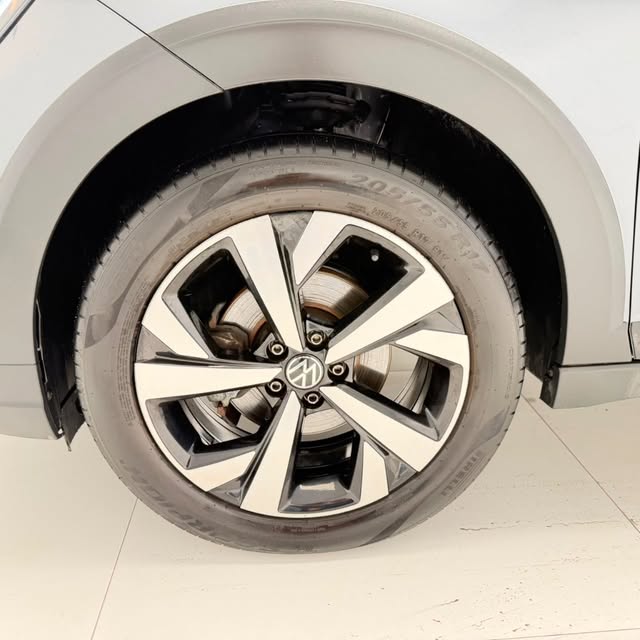VOLKSWAGEN NIVUS HIGHLINE 1.0 200 TSI FLEX AUT. - Imagem 8
