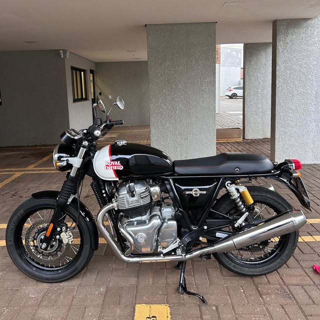 ROYAL ENFIELD INTERCEPTOR BLACKPEARL - Imagem 3
