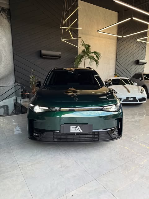 LEAPMOTOR C10 REEV - Imagem 2