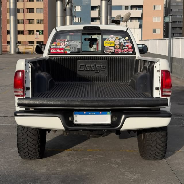 DODGE DAKOTA - Imagem 6