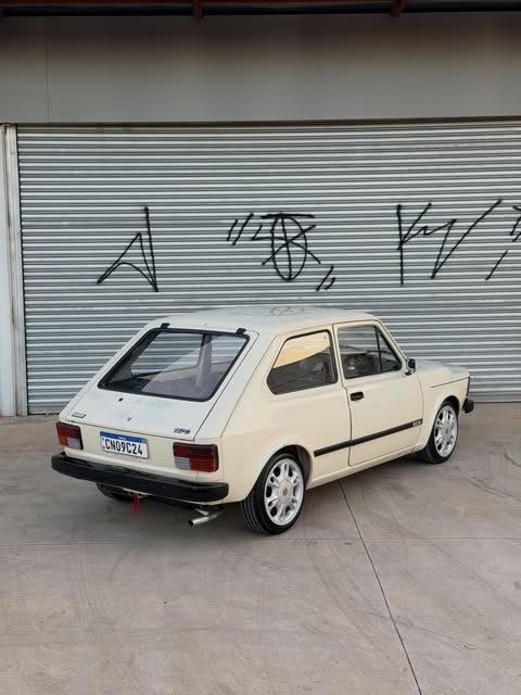 FIAT 147 - Imagem 1