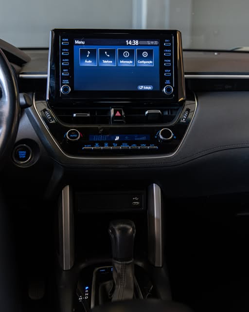 TOYOTA COROLLA CROSS XRE 2.0 - Imagem 8