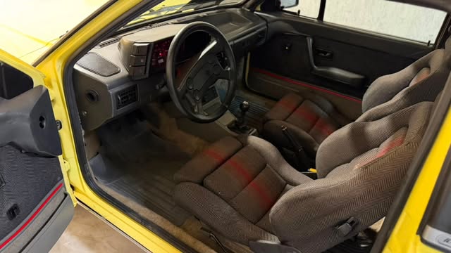 VOLKSWAGEN GOL GTI - Imagem 14