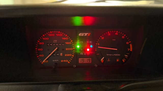 VOLKSWAGEN GOL GTI - Imagem 10