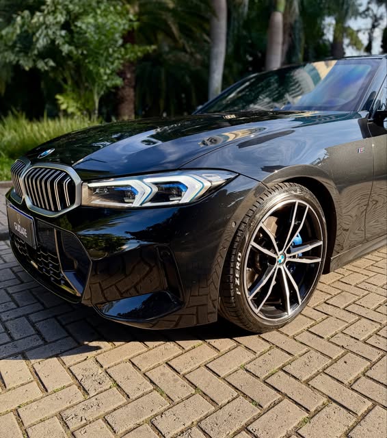 BMW 320I M SPORT - Imagem 4